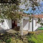 Adega Peróla Casa de Férias Cais do Galego