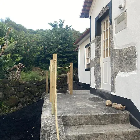 펜션 Adega Perola *