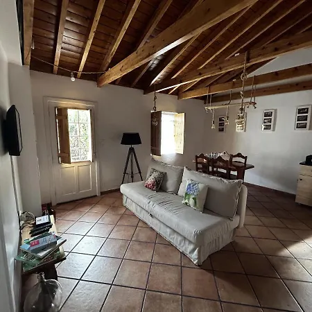 Adega Perola Feriehus *