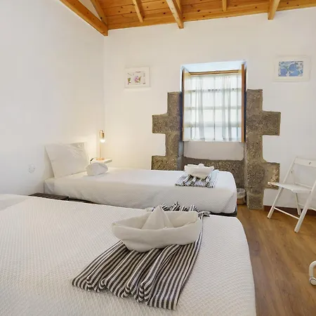 Casa de Férias Adega Peróla Cais do Galego